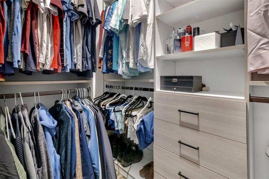 Close-up of interior finishes inside a home in Wellness Ridge: Chateau Collection, Clermont (Image 21).