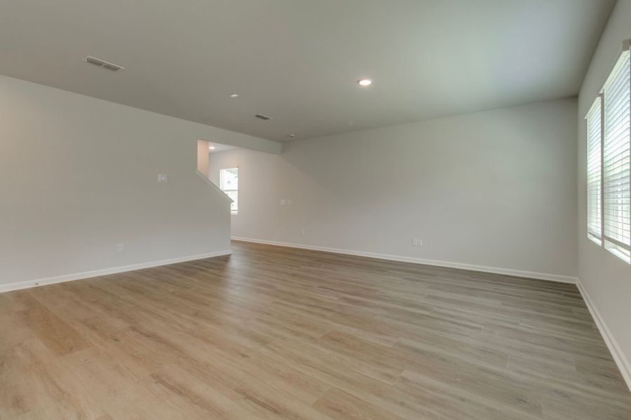 Spacious, unfurnished interior of a new home in Grand Arbor, Blythewood (Image 18).