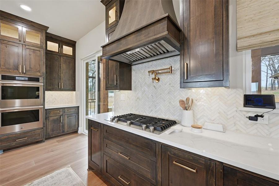 Furnished interior view inside a new home in , Gainesville (Image 24).