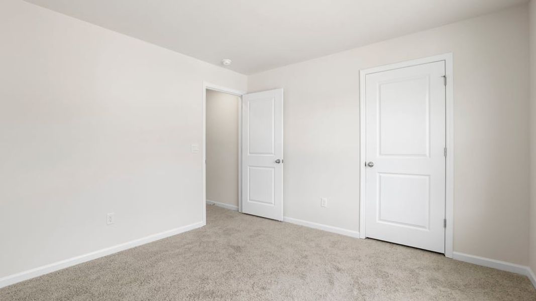 Spacious, unfurnished interior of a new home in Palmetto Valley, Anderson (Image 31).