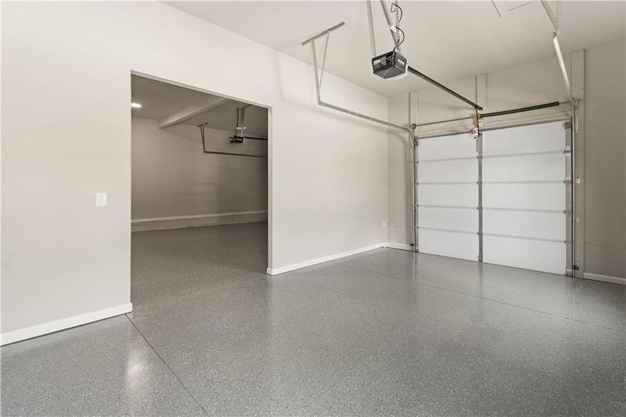 Spacious, unfurnished interior of a new home in Bellwyn, Johns Creek (Image 48).