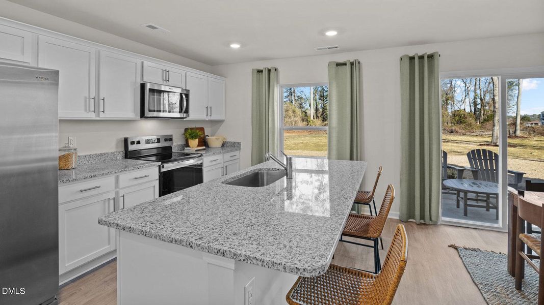 11-web-or-mls-BLS_0030