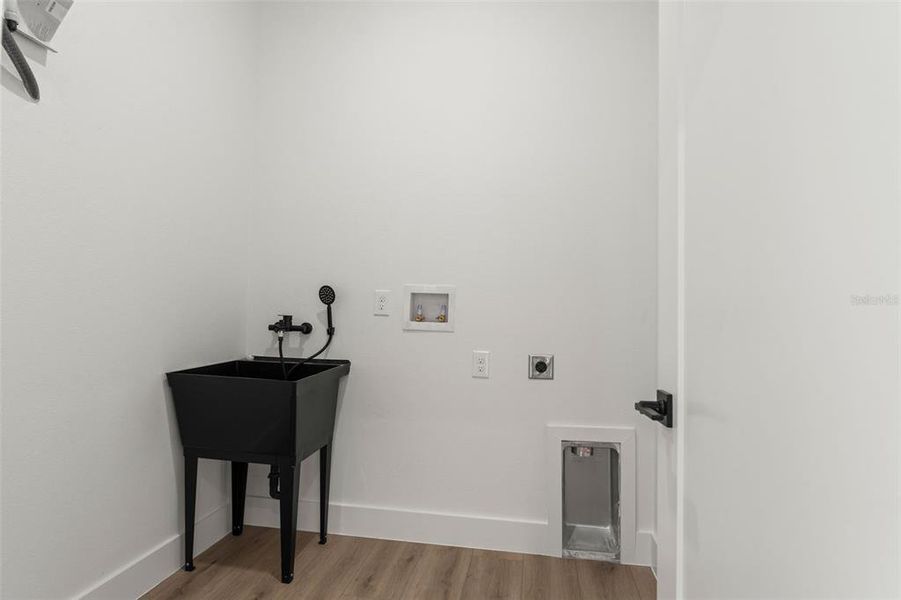 Image 44 of a home in .