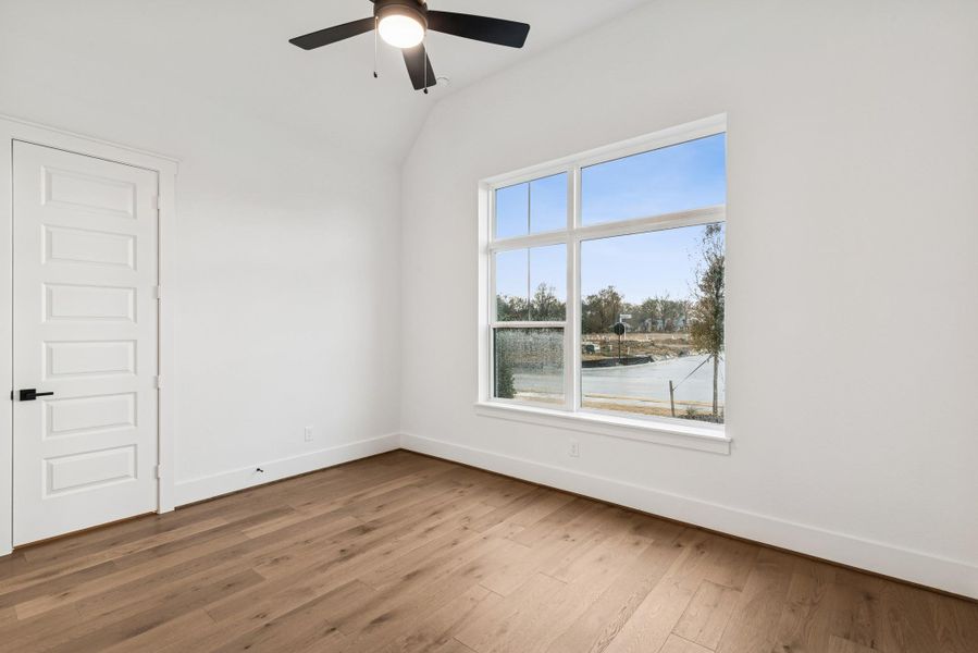Spacious, unfurnished interior of a new home in Briarley, Montgomery (Image 25).