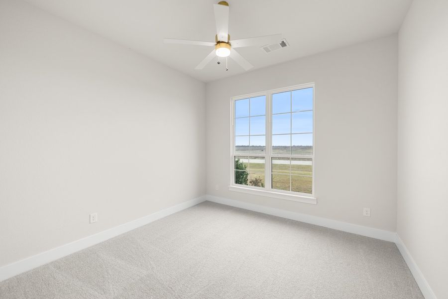 Spacious, unfurnished interior of a new home in Byrum Ranch, Venus (Image 31).