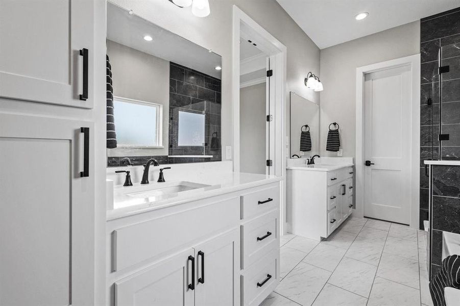 Furnished interior view inside a new home in , Leonard (Image 5).