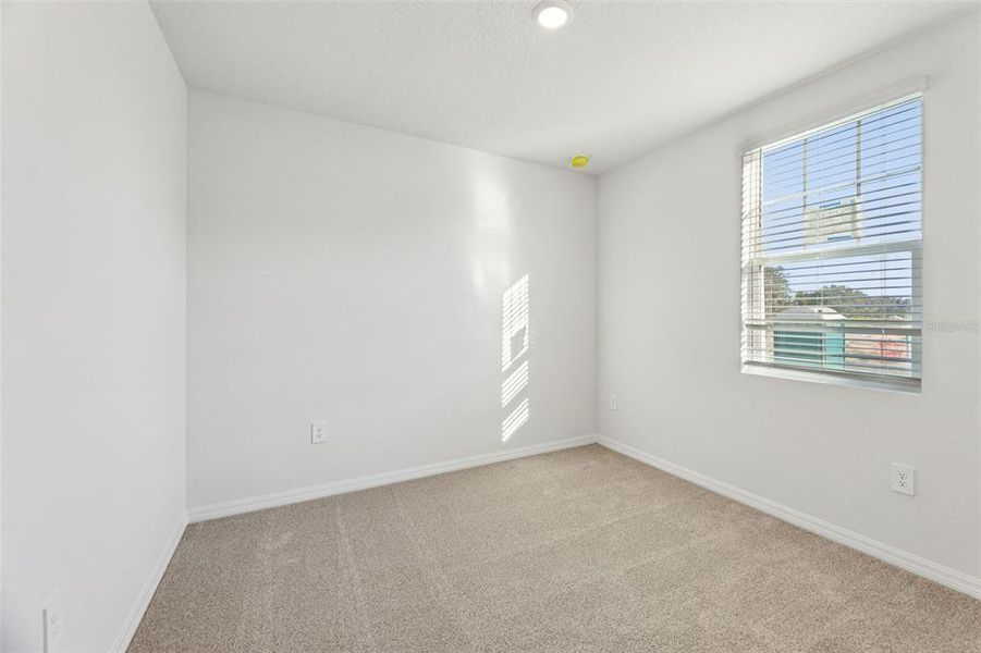 Spacious, unfurnished interior of a new home in Wynnstone - Signature Series, Davenport (Image 29).