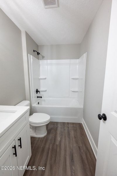 Image 48 of a home in .
