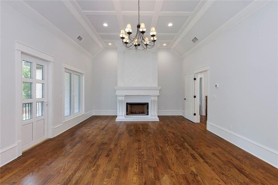 Spacious, unfurnished interior of a new home in , Roswell (Image 57).