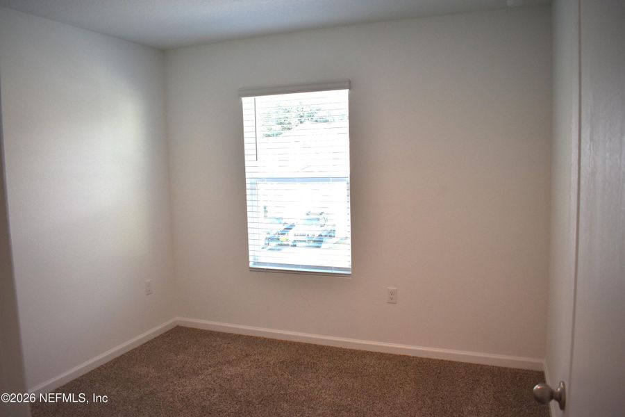 Spacious, unfurnished interior of a new home in Irongate Villas, Jacksonville (Image 21).