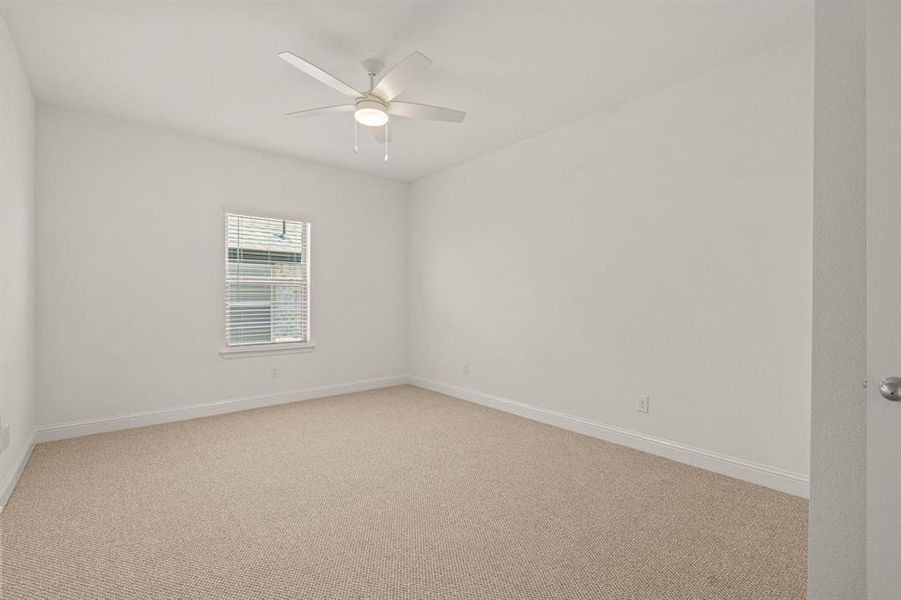 Spacious, unfurnished interior of a new home in The Bluffs at Parks of Aledo, Aledo (Image 23).