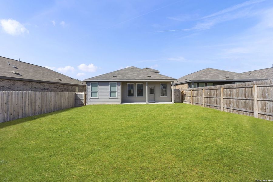 Exterior details and patio area of a home in Grace Valley, Marion (Image 30).