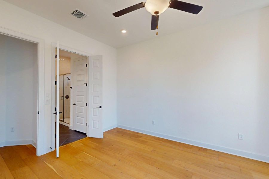 Spacious, unfurnished interior of a new home in Cascades at Onion Creek, Austin (Image 24). Spacious, unfurnished interior of a new home in Cascades at Onion Creek, Austin (Image 24).