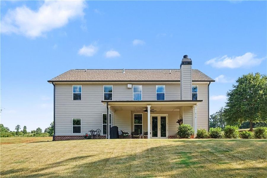Exterior details and patio area of a home in , Covington (Image 3).