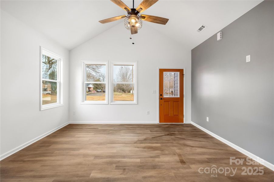 Spacious, unfurnished interior of a new home in , Shelby (Image 41).