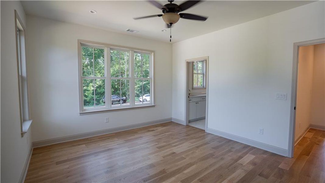 Spacious, unfurnished interior of a new home in , Woodstock (Image 21).