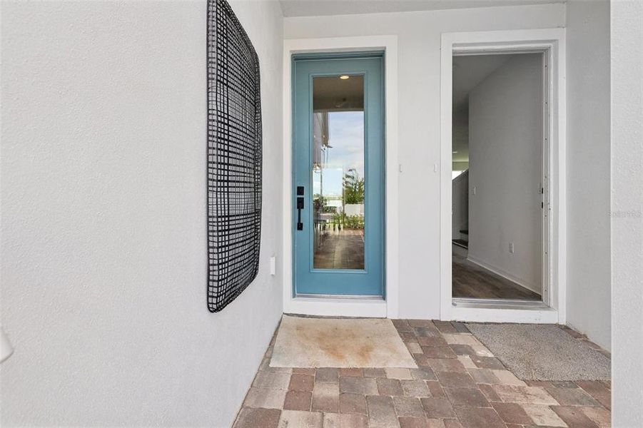 Exterior details and patio area of a home in Isla Mirada, San Antonio (Image 26).