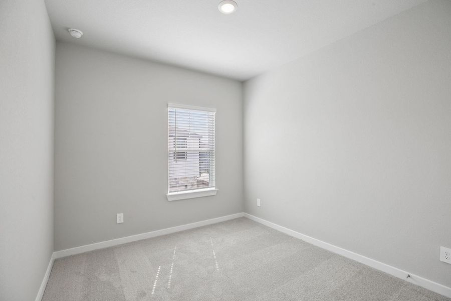 Spacious, unfurnished interior of a new home in Spring Brook Village - City Series, Houston (Image 14).