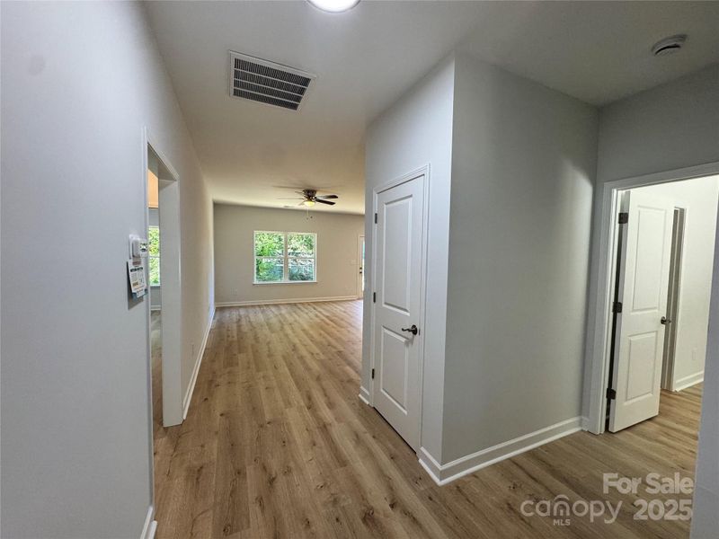 Image 18 of a home in . Image 18 of a home in .