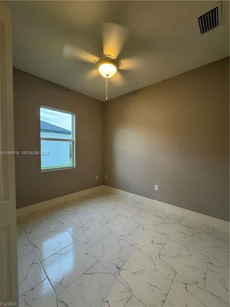 Spacious, unfurnished interior of a new home in , Lehigh Acres (Image 16).