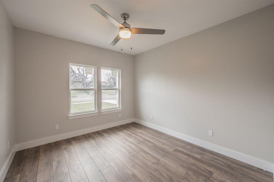 Spacious, unfurnished interior of a new home in , Greenville (Image 34).