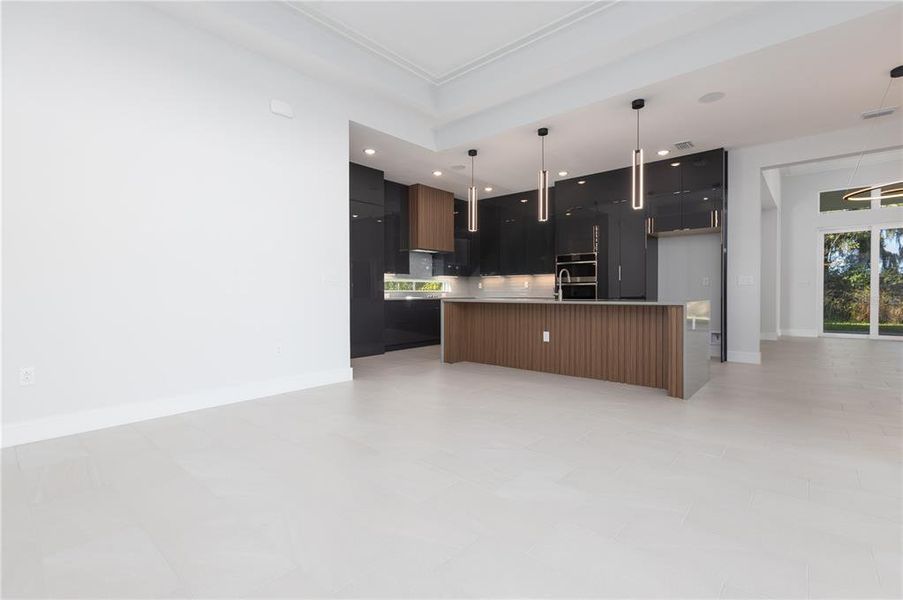 Image 40 of a home in Toscana.