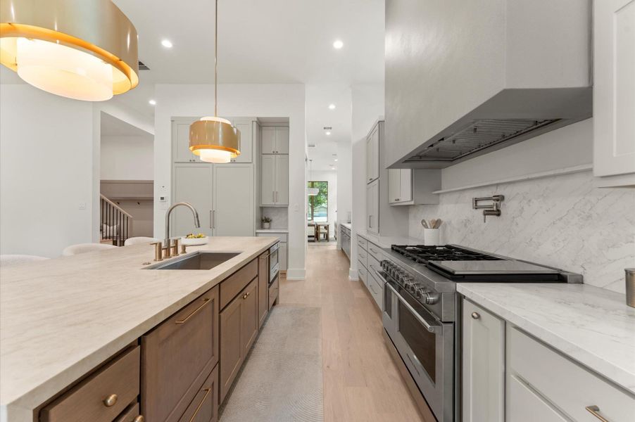 Image 23 of a home in .