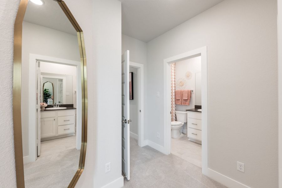 Image 64 representing the Goldeneye by Tri Pointe Homes in Tompkins Reserve, Katy, TX.