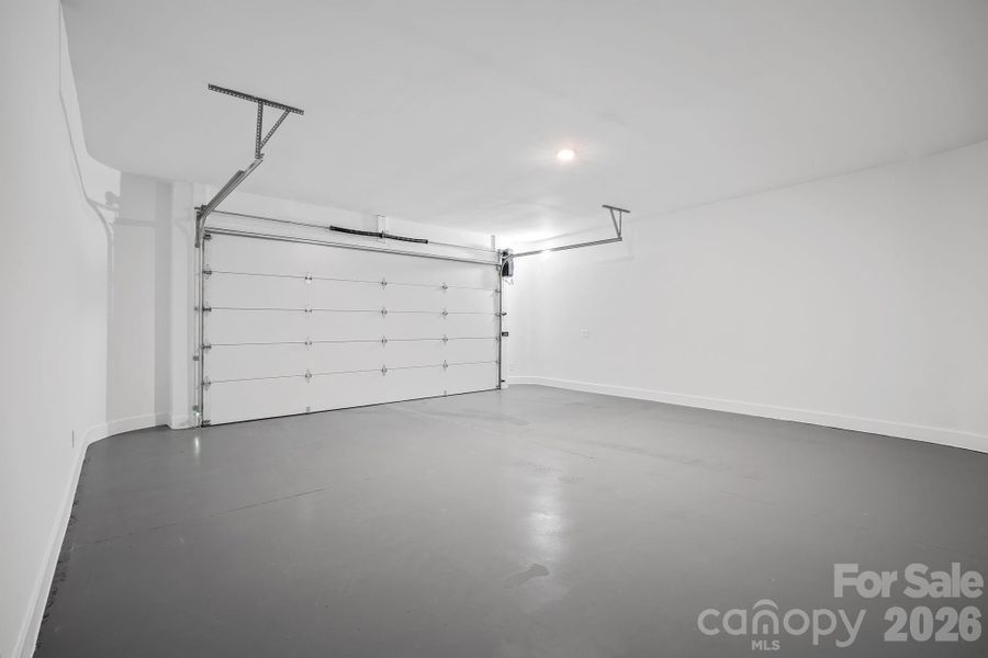 2-Car Garage