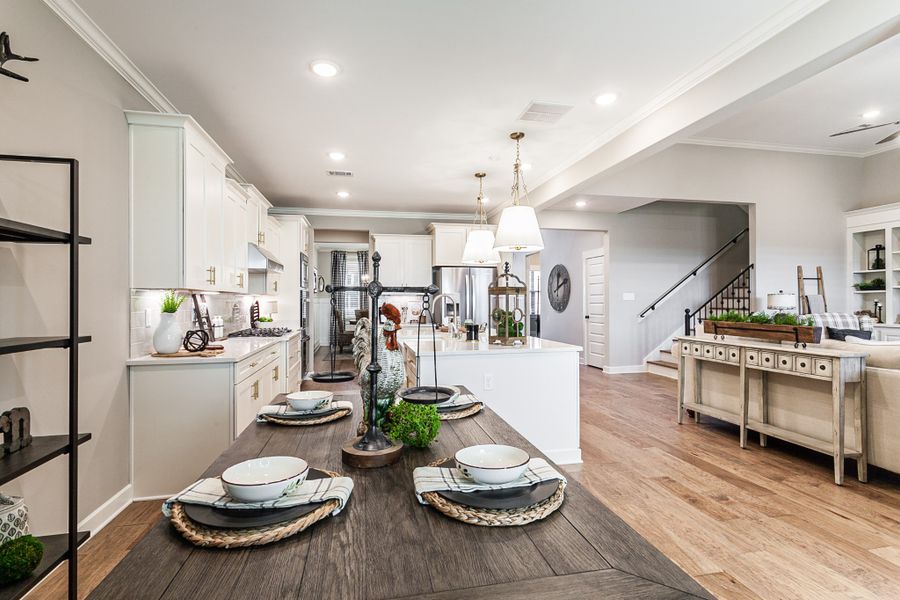 Representative furnished interior of a home built from the Bentley by Grant & Co in Manor at Hall Creek, Arlington (Image 35).