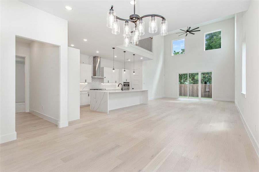 Spacious, unfurnished interior of a new home in , Dallas (Image 22).