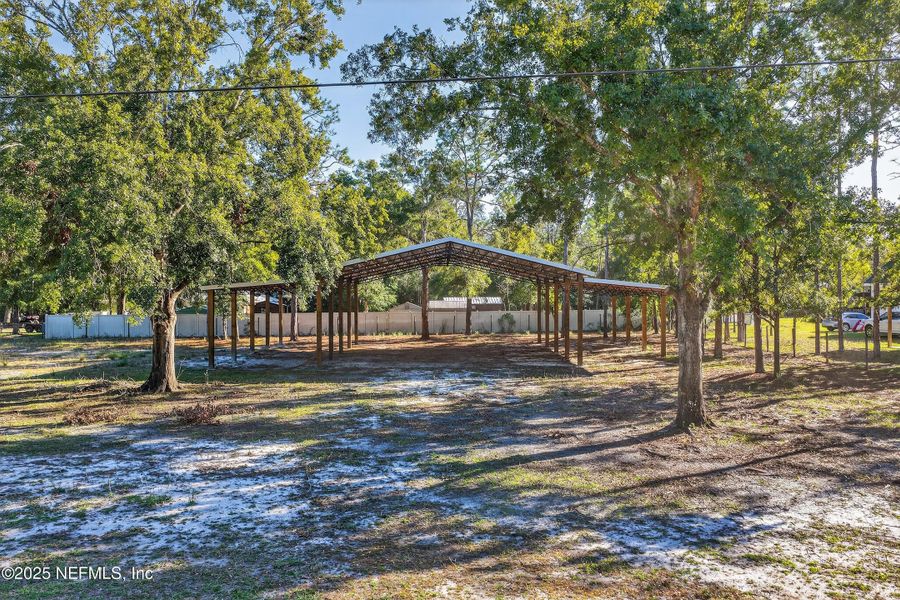 Image 20 of a home in . Image 20 of a home in .