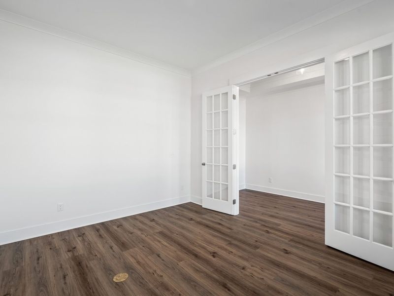 Spacious, unfurnished interior of a new home in Shelton Square, Murfreesboro (Image 28).