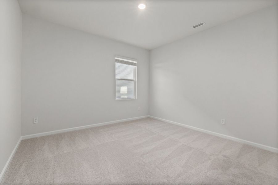 Spacious, unfurnished interior of a new home in Westford, Sanford (Image 18).