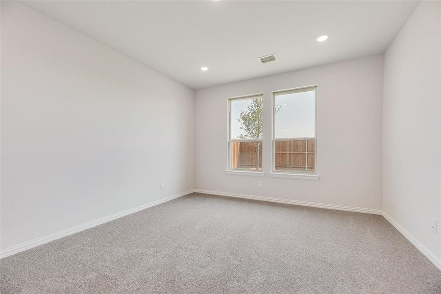 Spacious, unfurnished interior of a new home in Spiritas Ranch, Little Elm (Image 25). Spacious, unfurnished interior of a new home in Spiritas Ranch, Little Elm (Image 25).