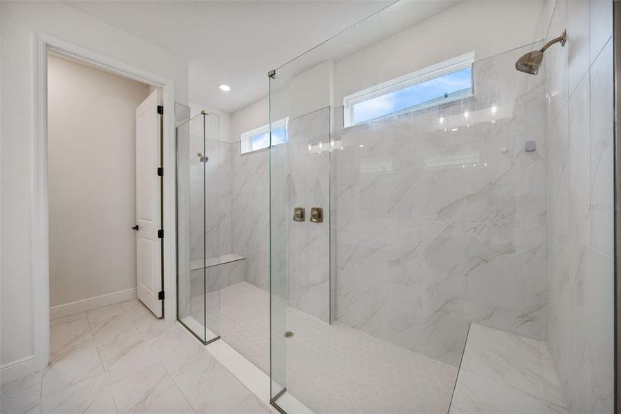 Image 69 of a home in Seaire.