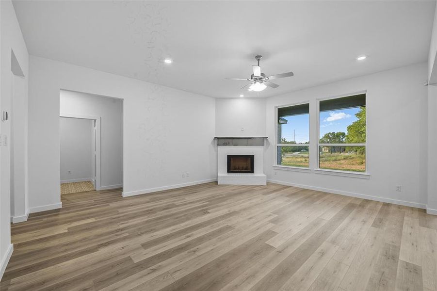 Spacious, unfurnished interior of a new home in Arbor Oaks, Boyd (Image 25). Spacious, unfurnished interior of a new home in Arbor Oaks, Boyd (Image 25).