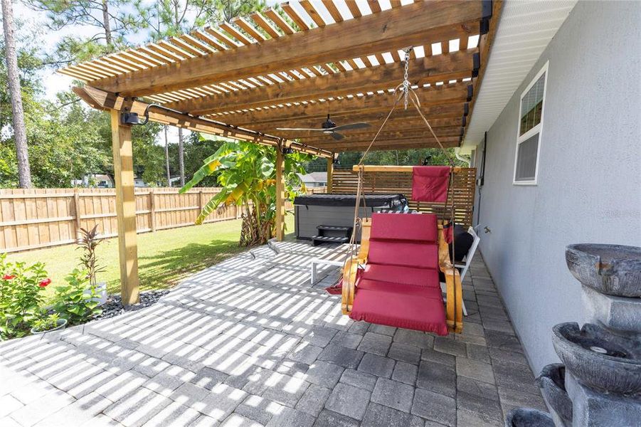 Exterior details and patio area of a home in , Belleview (Image 35).