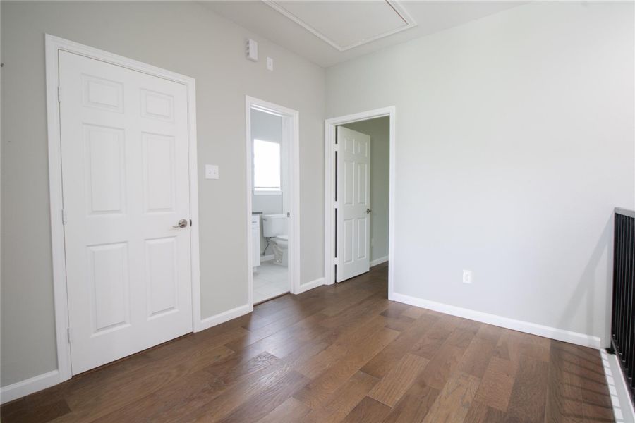 Image 9 of a home in .