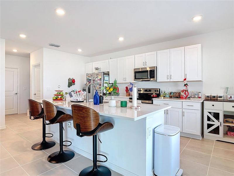 Furnished interior view inside a new home in Parkside at Cherry Lake, Groveland (Image 39).
