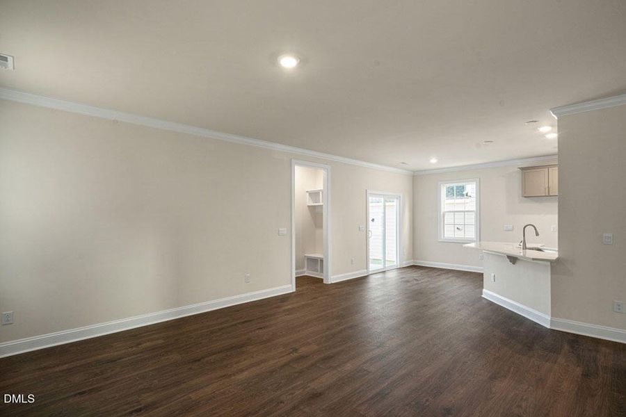 841-james-j-freeland-mem-drive-lot-2-cal