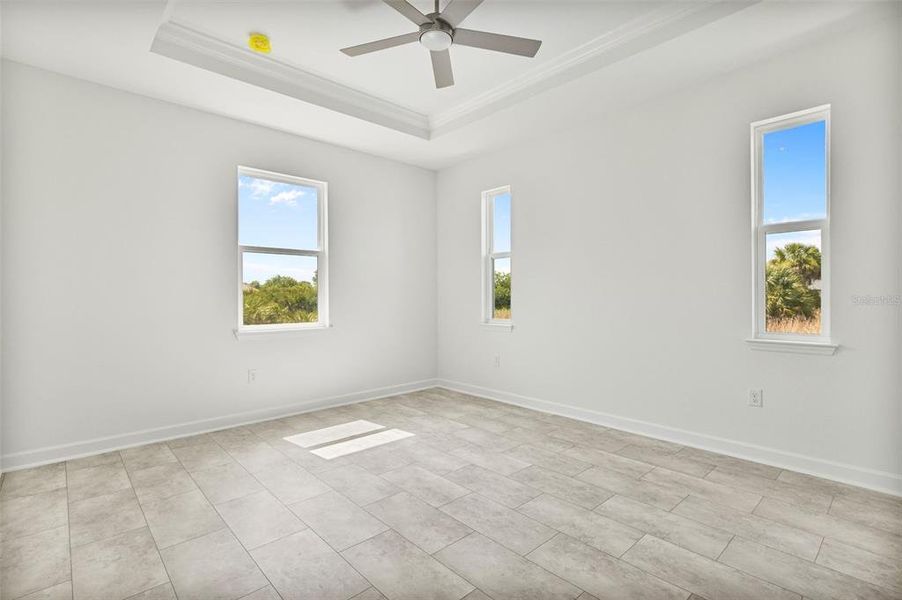 Spacious, unfurnished interior of a new home in , Port Charlotte (Image 38).