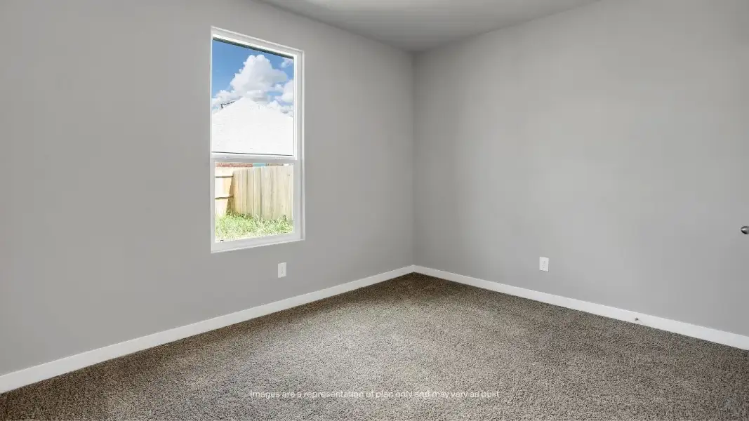 Representative unfurnished interior of a home built from the Ashli by D.R. Horton in Homestead at Parks Bell Ranch, Odessa (Image 20).