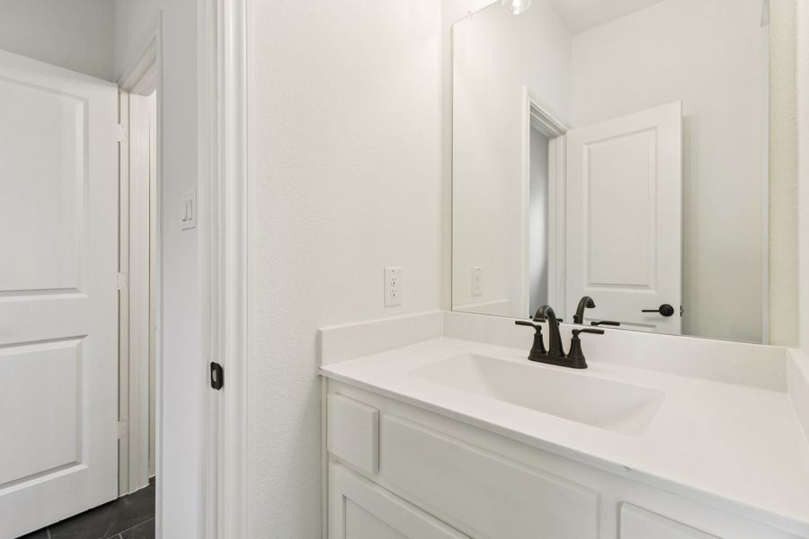 Close-up of interior finishes inside a home in Timberbrook, Justin (Image 15). Close-up of interior finishes inside a home in Timberbrook, Justin (Image 15).