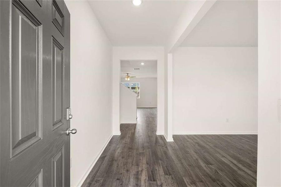 Spacious, unfurnished interior of a new home in Champion's Run, Lithonia (Image 19).