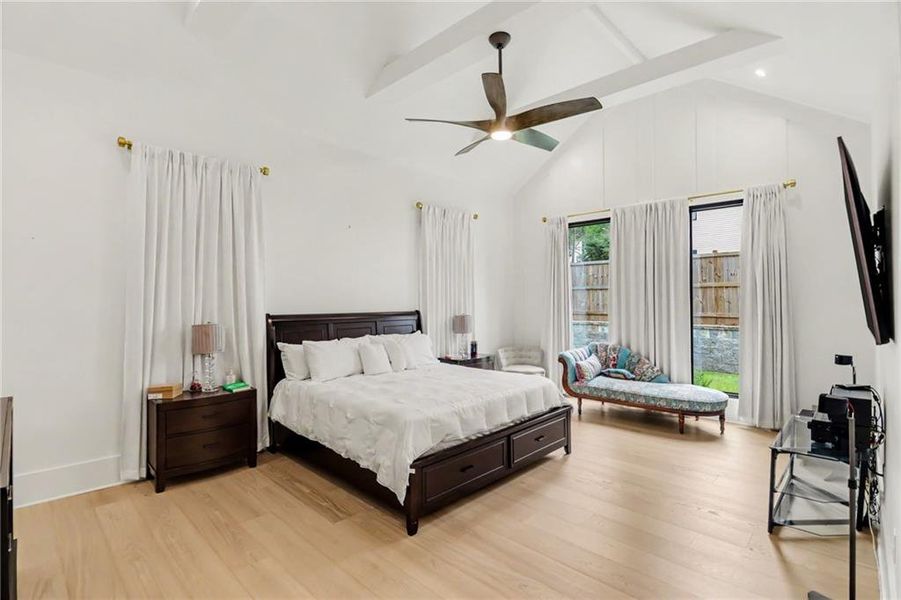 Furnished interior view inside a new home in , Alpharetta (Image 17).