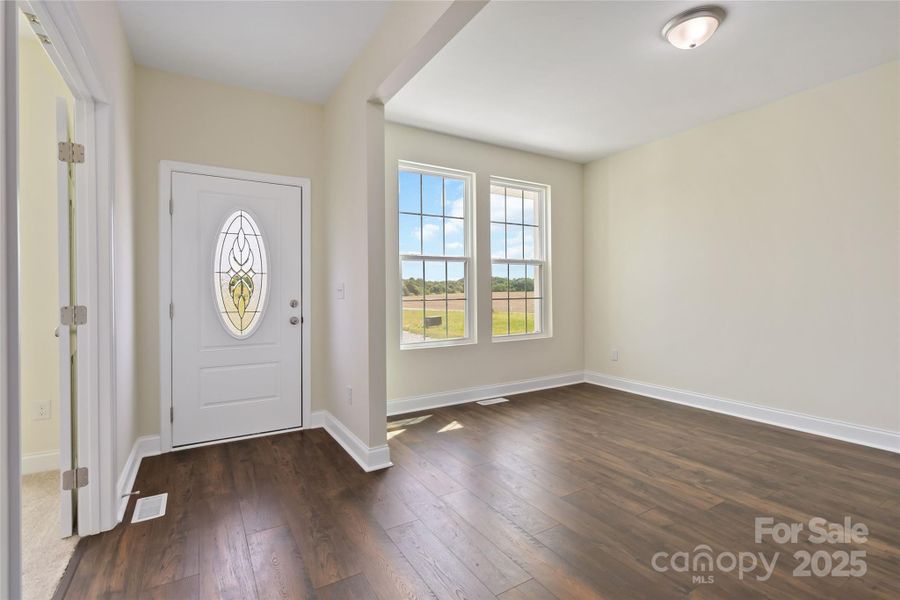 Spacious, unfurnished interior of a new home in , Monroe (Image 26).