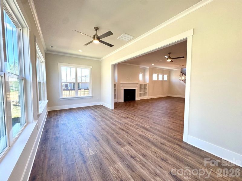 Spacious, unfurnished interior of a new home in Cumberland, Concord (Image 23).