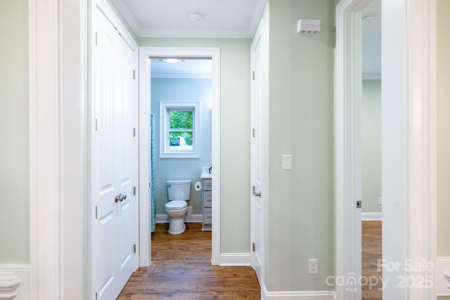 Image 33 of a home in .