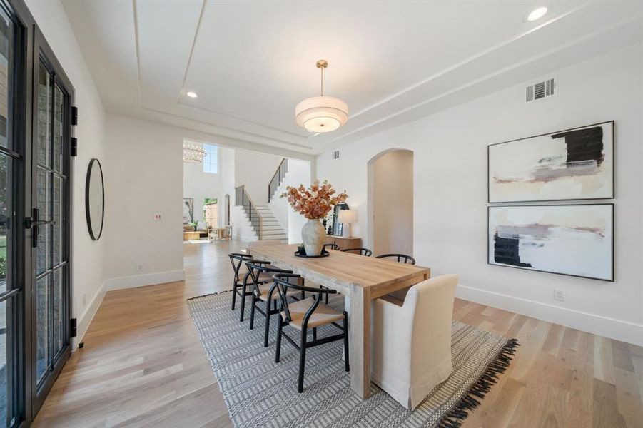 Furnished interior view inside a new home in , Dallas (Image 30).